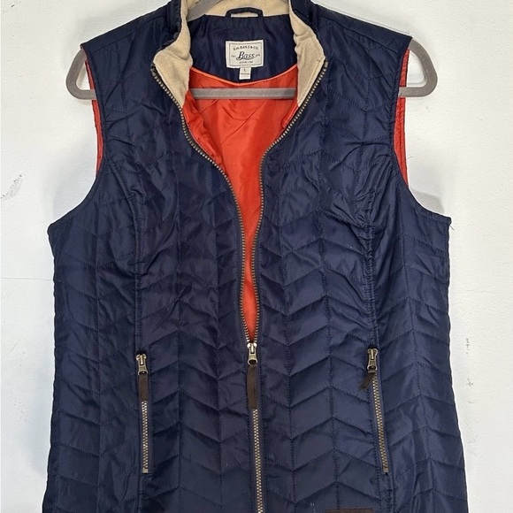 G.H. Bass & Co. Navy Quilted Vest - Picture 2 of 7